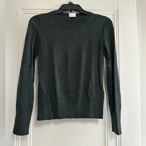 GAP 100% Merino Wool Forest Green Sweater - Women’s XS Petite